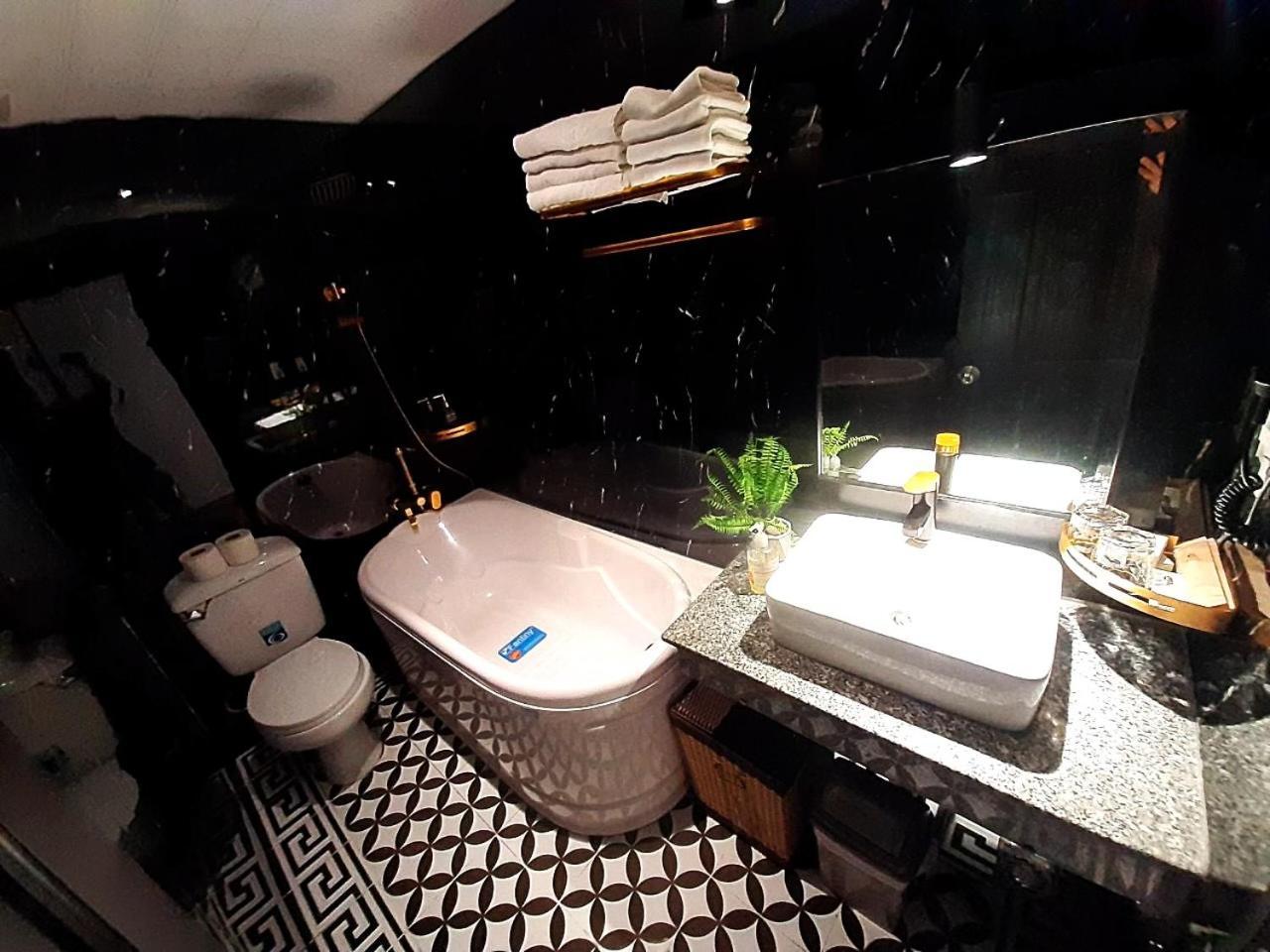 Hotel Rosa Zen Ho Chi Minh City